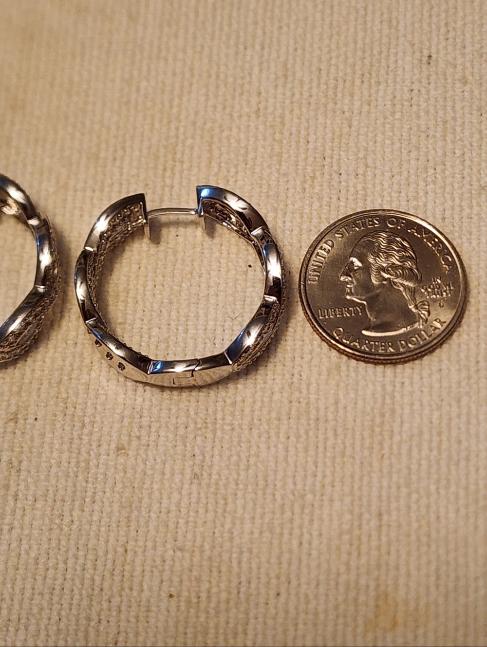 925 Sterling Silver Hoop Earrings - Picture 2 of 6